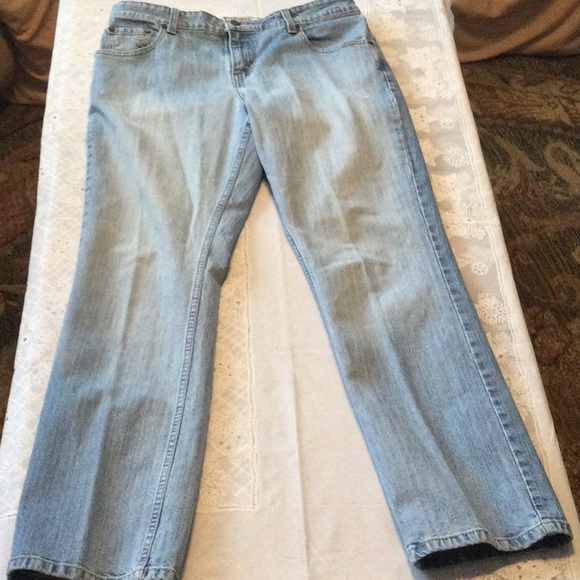 Vintage Signature Levi Strauss Stretch Mid Rise Straight Leg Jeans - Picture 10 of 15